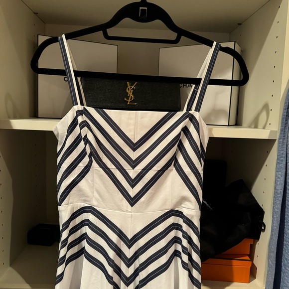 NWT Hill House Home - The Margot Dress - Navy Stripe - XS - Picture 12 of 12